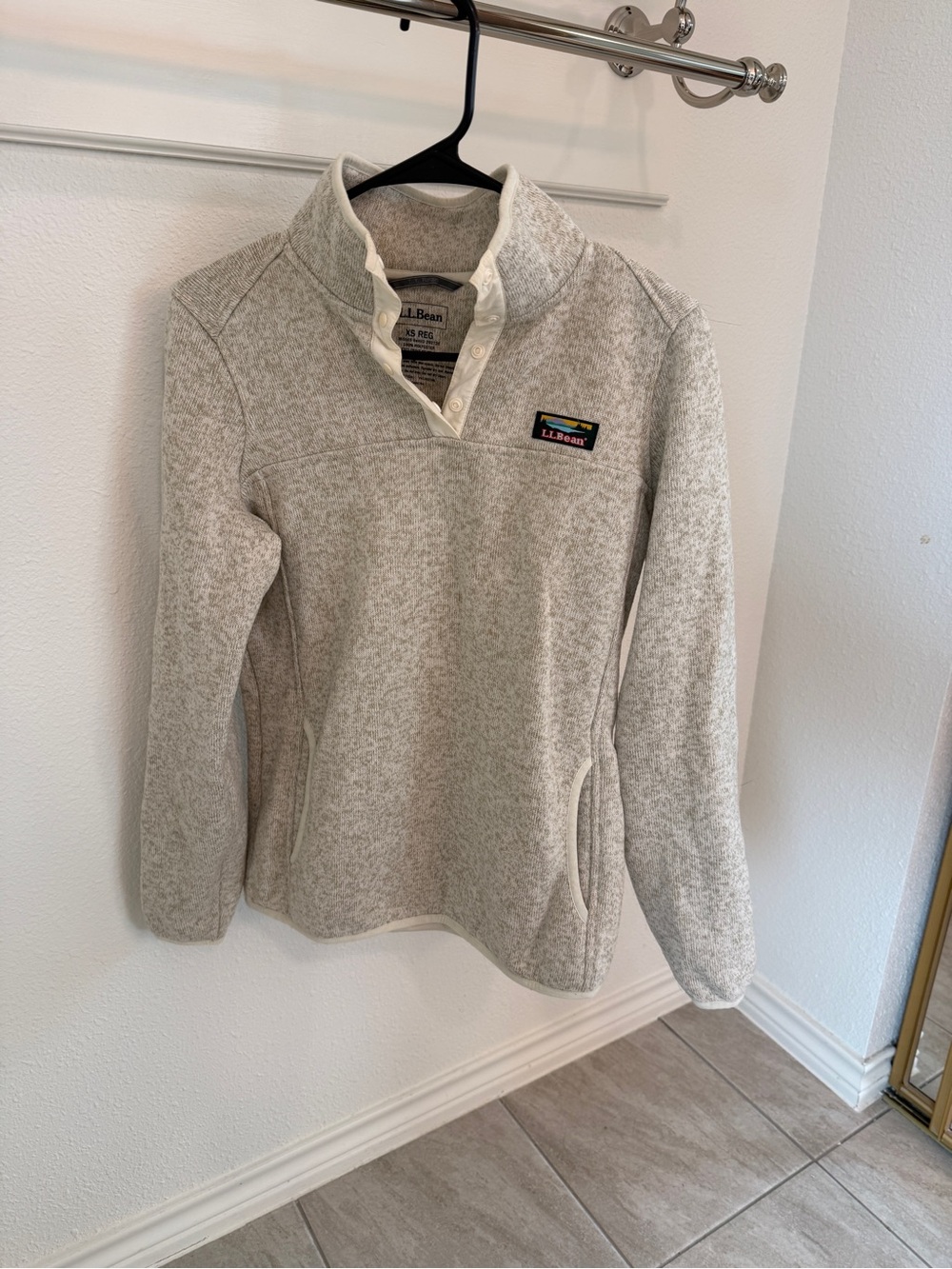 L.L. Bean Women's Light Heather Gray Snap-Placket Turtleneck Pullover